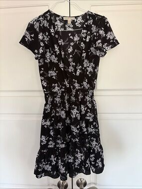Black Floral Michael Kors Short Sleeve Dress
